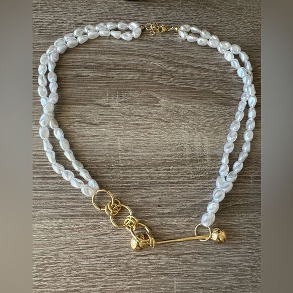 Elegant Gold and White Pearl Necklace N806 - Picture 2 of 4